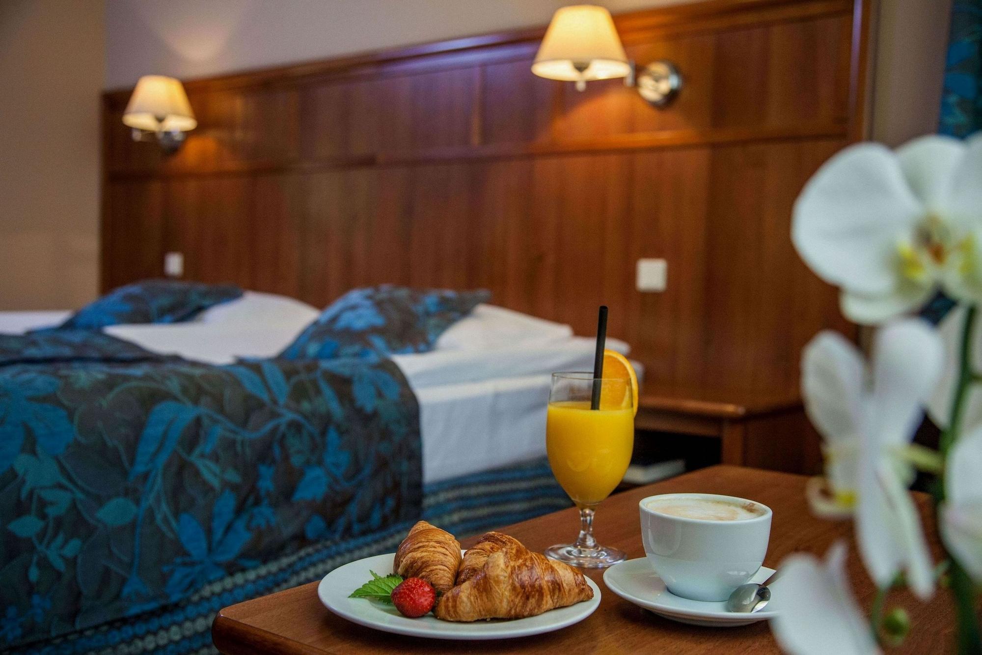 Farmona Hotel Business & Spa Krakkó Kültér fotó
