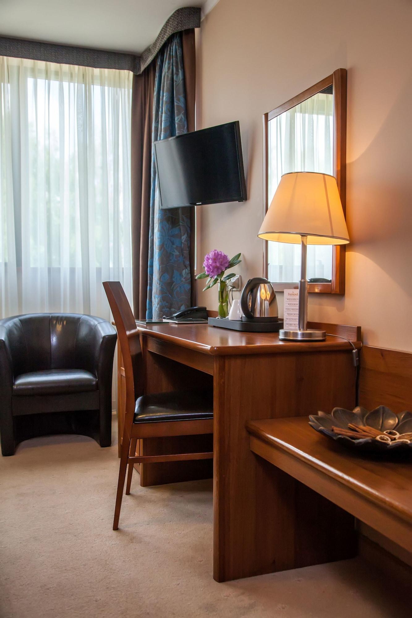 Farmona Hotel Business & Spa Krakkó Kültér fotó