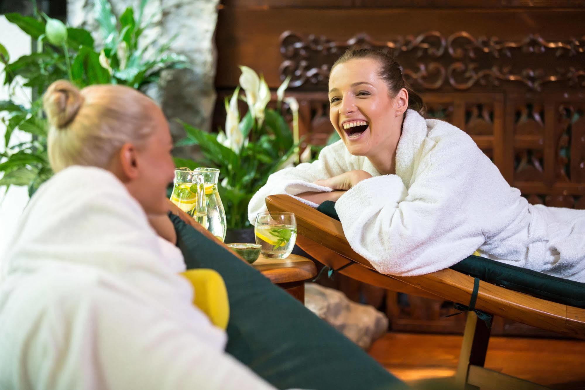 Farmona Hotel Business & Spa Krakkó Kültér fotó